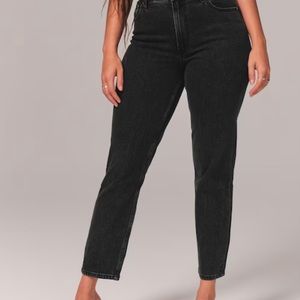 Abercrombie The Ankle Straight- Ultra High Rise
